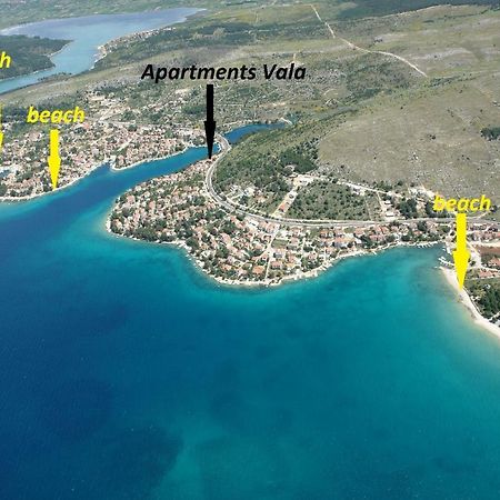 Apartments Vala Zaboric - With Boat Mooring Экстерьер фото